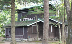 旧軽井沢の八田裕二郎別荘