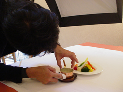 ���X�g�����B�e