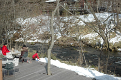 �n���j���e���X