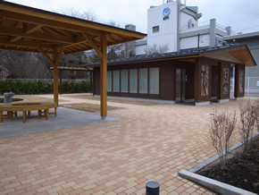 観光振興センター開館