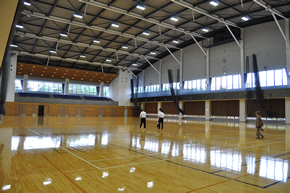 風越公園総合体育館が完成