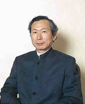 ステンドグラス工芸家　臼井 定一さん