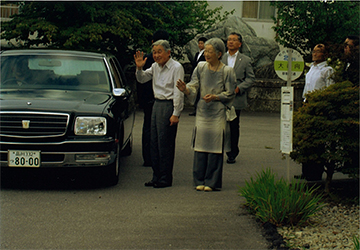 天皇皇后両陛下、2年ぶり軽井沢でご静養