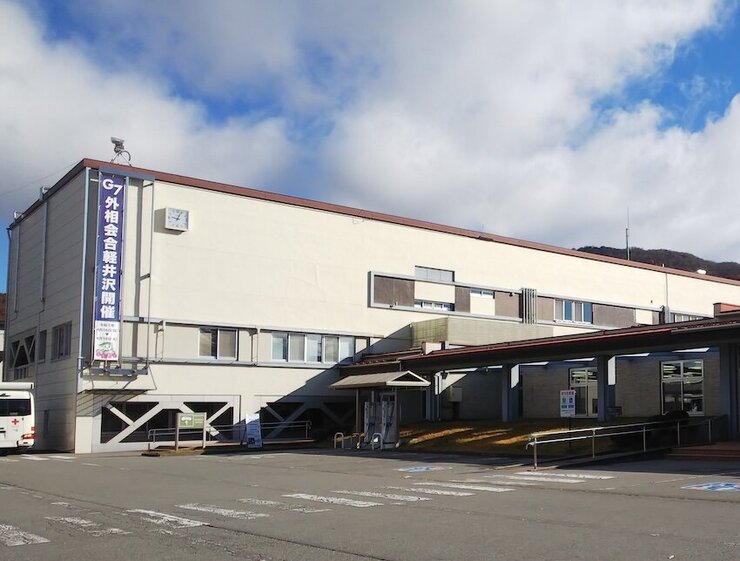 新庁舎のZEB区分は「ZEB Ready」に コストと景観配慮で判断